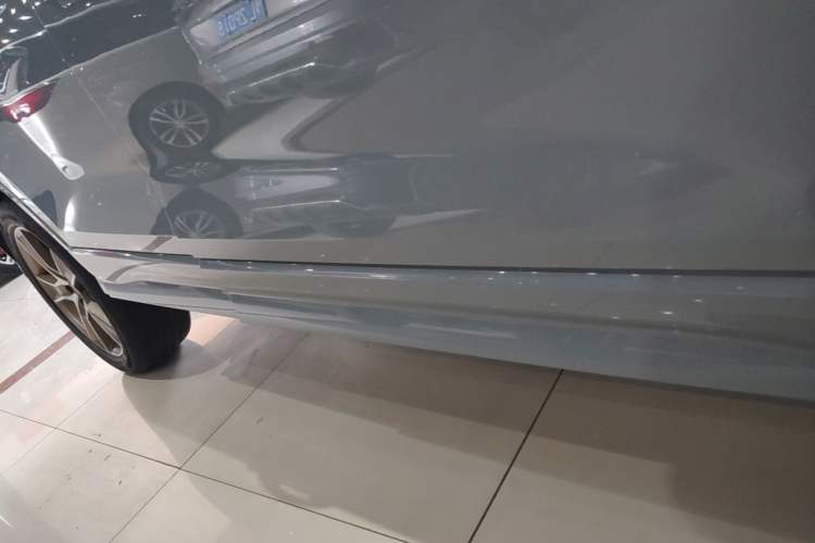 Used Audi Q2L 2023 35TFSI Fashion Dynamic Model Right Side Sill