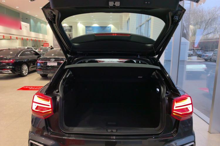 Used Audi Q2L 2023 35TFSI Fashion Dynamic Model Trunk