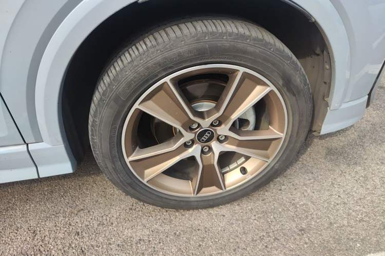 Used Audi Q2L 2023 35TFSI Fashion Dynamic Model Exterior 1