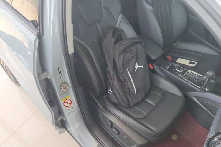 Used Audi Q2L 2023 35TFSI Fashion Dynamic Model Right Front Seat