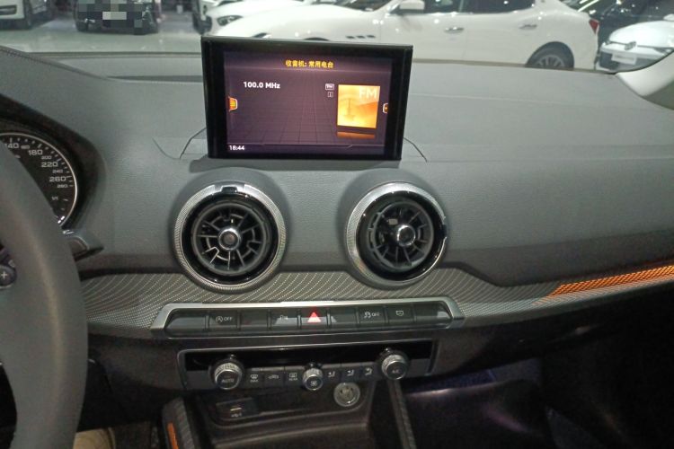 Used Audi Q2L 2023 35TFSI Fashion Dynamic Model Audio And AC Panel