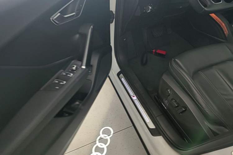 Used Audi Q2L 2023 35TFSI Fashion Dynamic Model Driver Seat