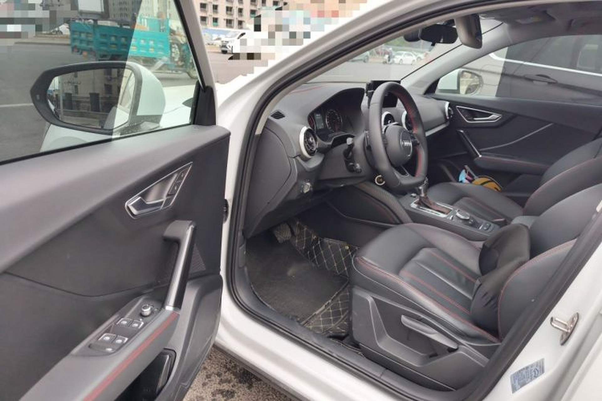 Used Audi Q2L 2023 35TFSI Progressive Dynamic Edition Driver Seat