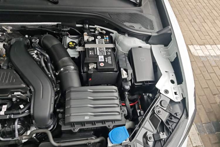 Used Audi Q2L 2023 35TFSI Advanced Elegant Model Engine Bay Left