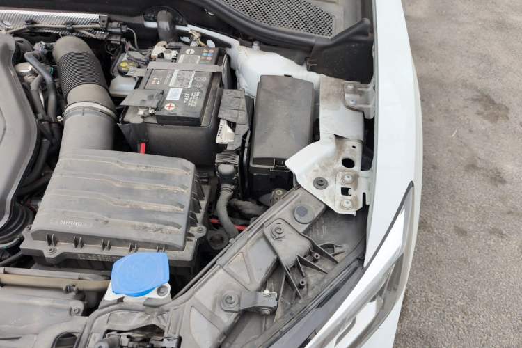 Used Audi Q2L 2023 35TFSI Progressive Dynamic Edition Engine Bay Left