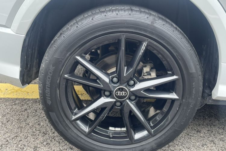 Used Audi Q2L 2023 35TFSI Progressive Dynamic Edition Exterior 1