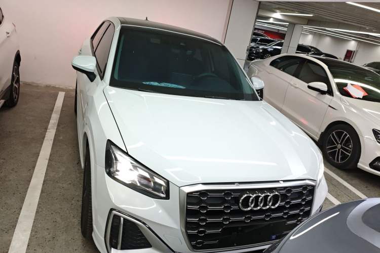 Used Audi Q2L 2023 35TFSI Progressive Dynamic Edition Exterior 1