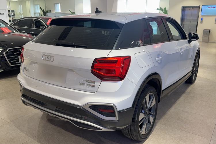 Used Audi Q2L 2023 35TFSI Fashionable and Elegant Model Exterior 1