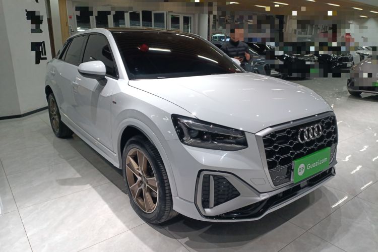 Used Audi Q2L 2023 35TFSI Fashion Dynamic Model Exterior 2