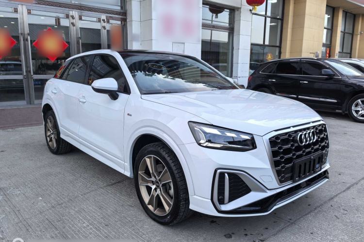Used Audi Q2L 2023 35TFSI Fashion Dynamic Model Exterior 2