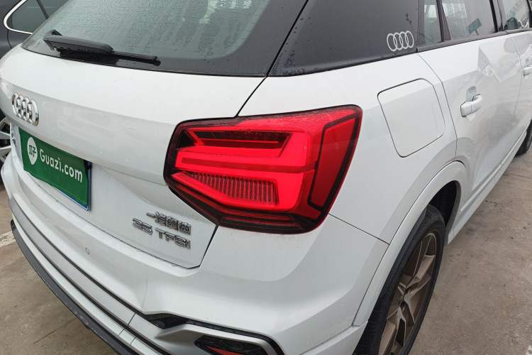 Used Audi Q2L 2023 35TFSI Fashion Dynamic Model Exterior 3