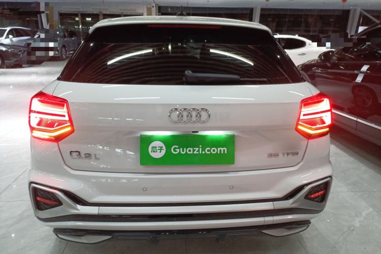 Used Audi Q2L 2023 35TFSI Fashion Dynamic Model Exterior 4
