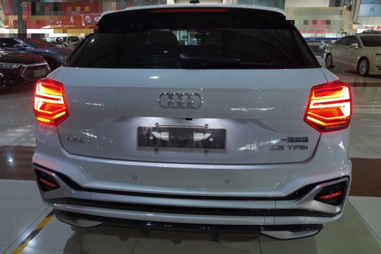 Used Audi Q2L 2023 35TFSI Progressive Dynamic Edition Exterior 4