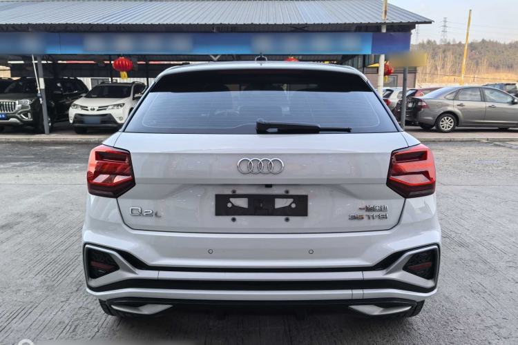Used Audi Q2L 2023 35TFSI Fashion Dynamic Model Exterior 4