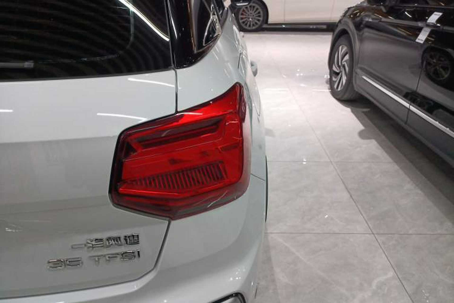 Used Audi Q2L 2023 35TFSI Fashion Dynamic Model Exterior 6