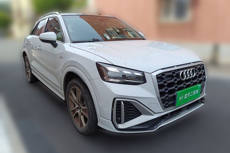 Used Audi Q2L 2023 35TFSI Fashion Dynamic Model Front Right 45 Deg
