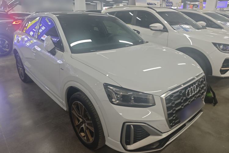 Used Audi Q2L 2023 35TFSI Fashion Dynamic Model Front Right 45 Deg