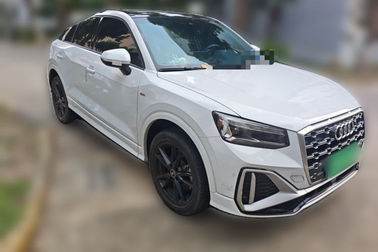 Used Audi Q2L 2023 35TFSI Progressive Dynamic Edition Front Right 45 Deg