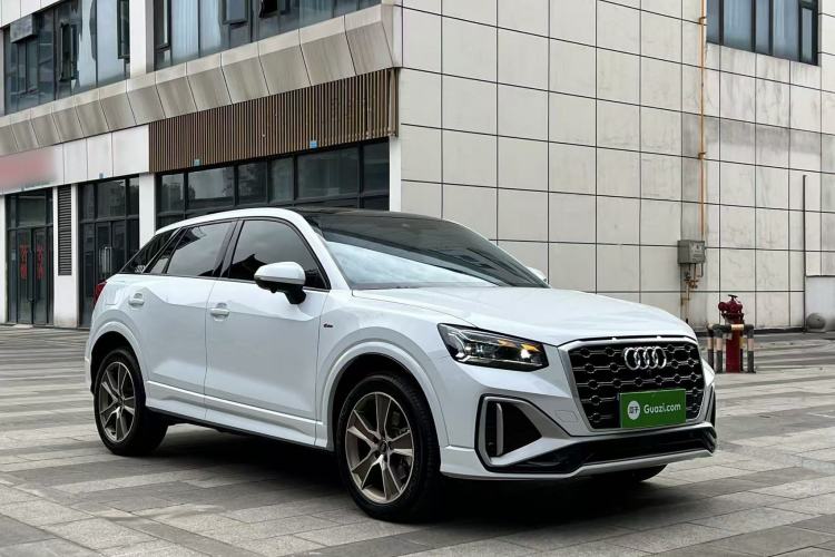 Used Audi Q2L 2023 35TFSI Fashion Dynamic Model Front Right 45 Deg