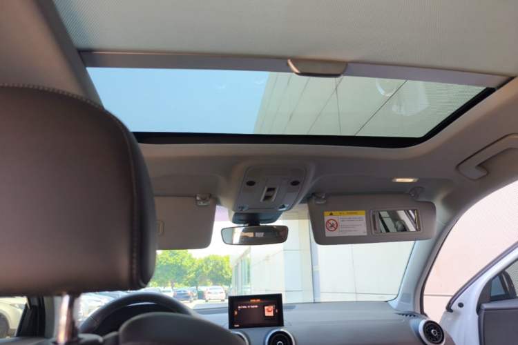 Used Audi Q2L 2023 35TFSI Fashion Dynamic Model Headliner