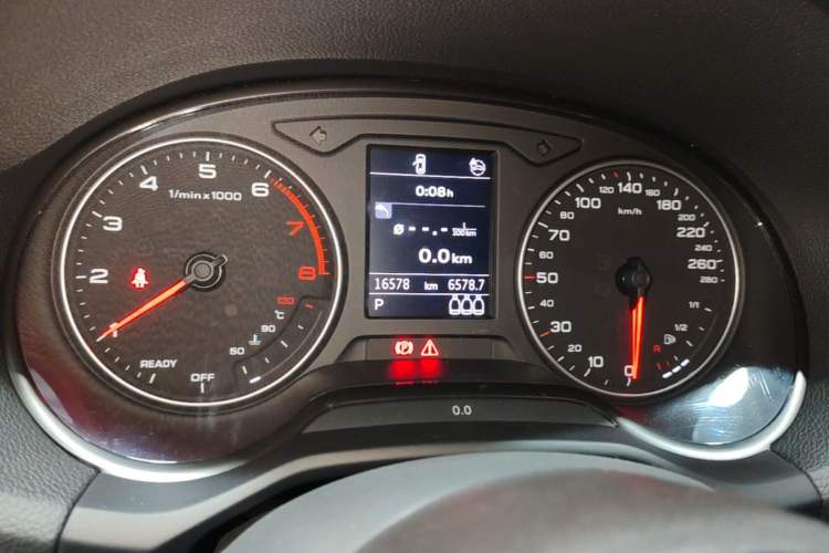 Used Audi Q2L 2023 35TFSI Progressive Dynamic Edition Instrument Cluster
