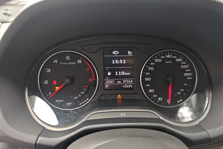 Used Audi Q2L 2023 35TFSI Advanced Elegant Model Instrument Cluster