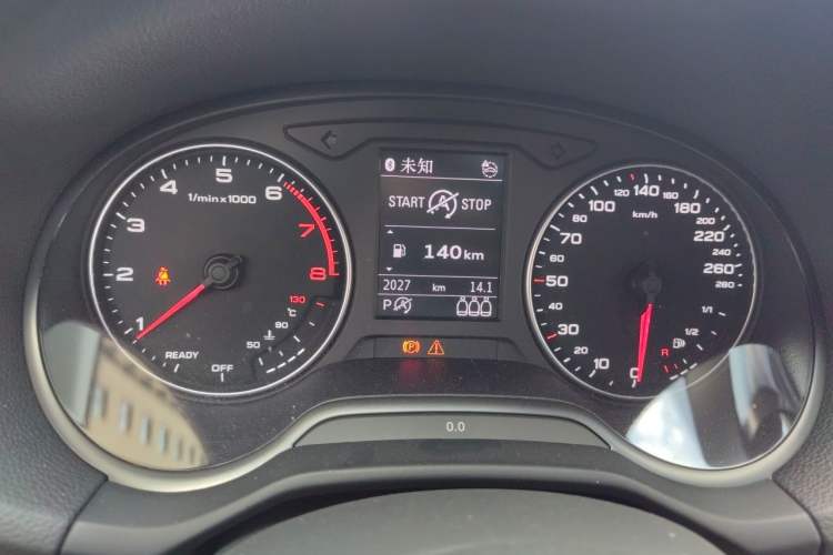 Used Audi Q2L 2023 35TFSI Fashionable and Elegant Model Instrument Cluster