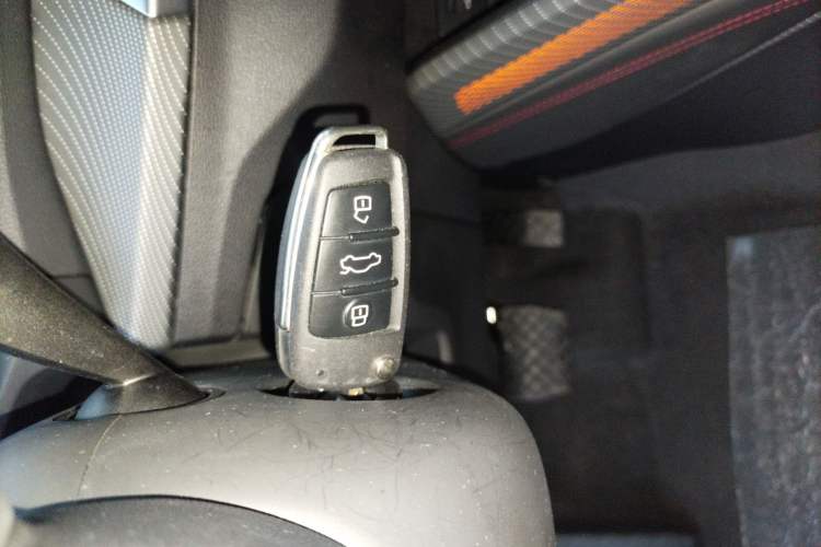 Used Audi Q2L 2023 35TFSI Progressive Dynamic Edition Interior 1