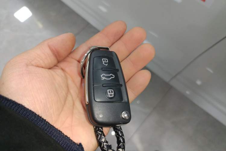 Used Audi Q2L 2023 35TFSI Progressive Dynamic Edition Interior 1