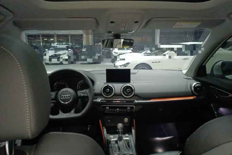 Used Audi Q2L 2023 35TFSI Fashion Dynamic Model Interior 2