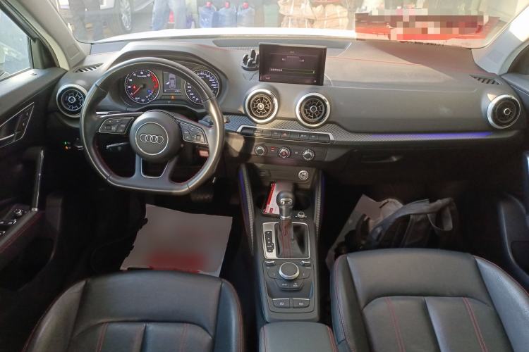 Used Audi Q2L 2023 35TFSI Progressive Dynamic Edition Interior 2