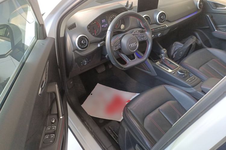 Used Audi Q2L 2023 35TFSI Progressive Dynamic Edition Interior 3