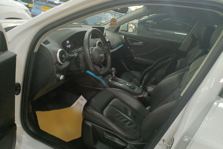 Used Audi Q2L 2023 35TFSI Progressive Dynamic Edition Interior 3