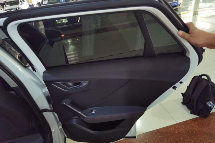 Used Audi Q2L 2023 35TFSI Progressive Dynamic Edition Interior 6