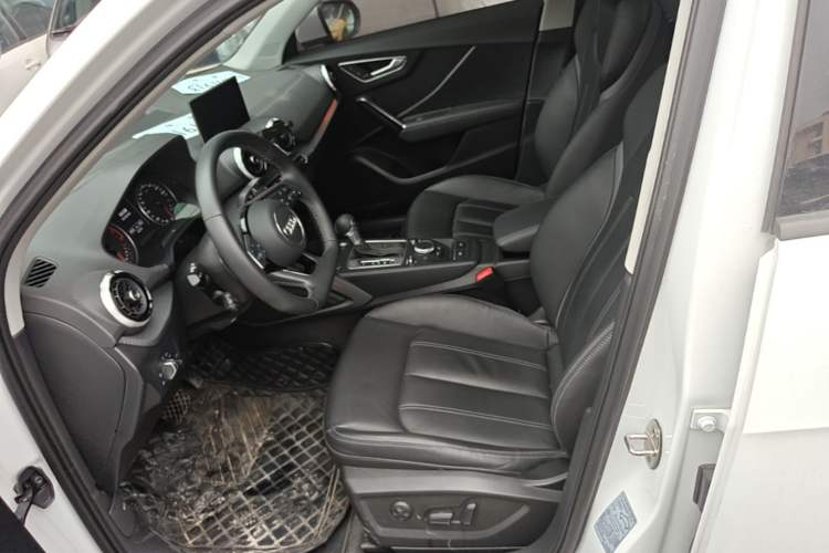 Used Audi Q2L 2023 35TFSI Fashion Dynamic Model Left Front Seat