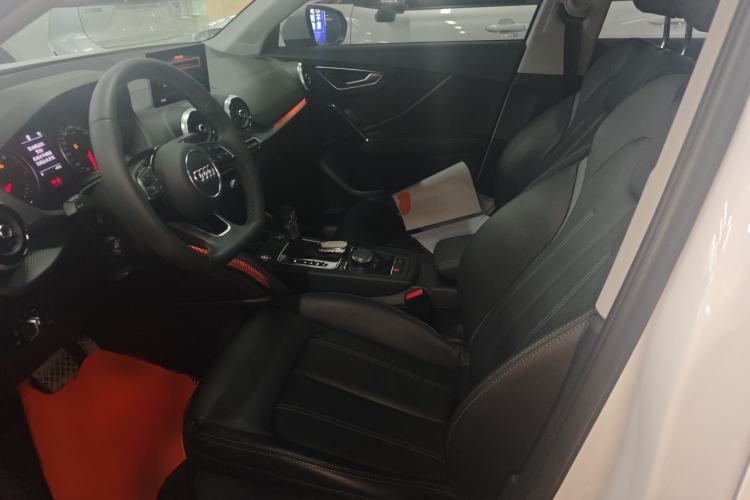 Used Audi Q2L 2023 35TFSI Fashion Dynamic Model Left Front Seat