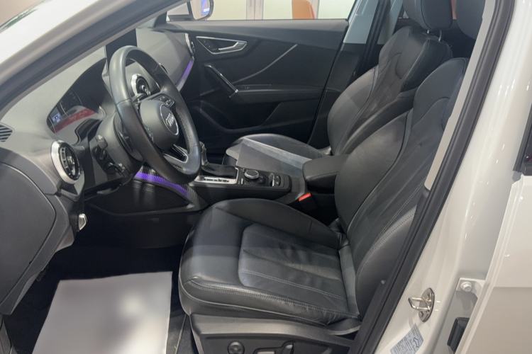 Used Audi Q2L 2023 35TFSI Fashionable and Elegant Model Left Front Seat