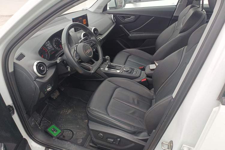Used Audi Q2L 2023 35TFSI Fashion Dynamic Model Left Front Seat