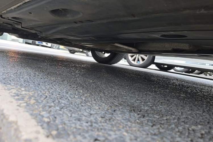 Used Audi Q2L 2023 35TFSI Progressive Dynamic Edition Left Side Sill