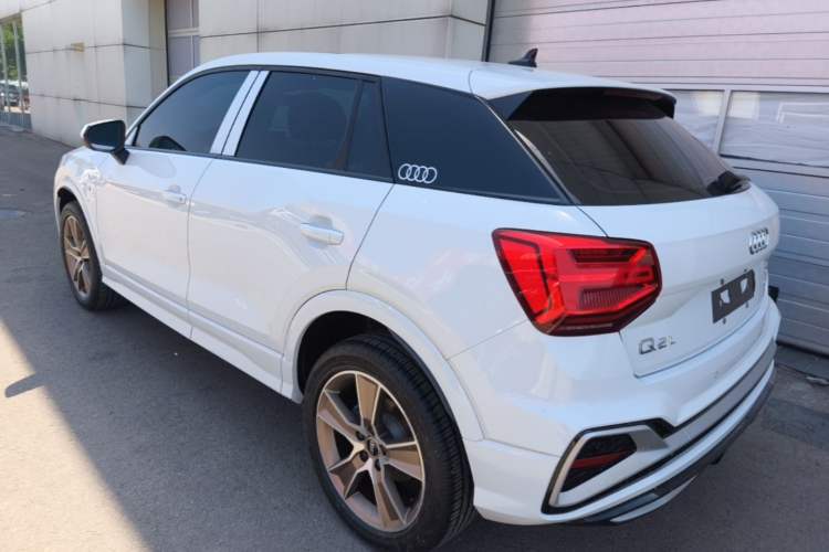 Used Audi Q2L 2023 35TFSI Fashion Dynamic Model Rear Left 45 Deg