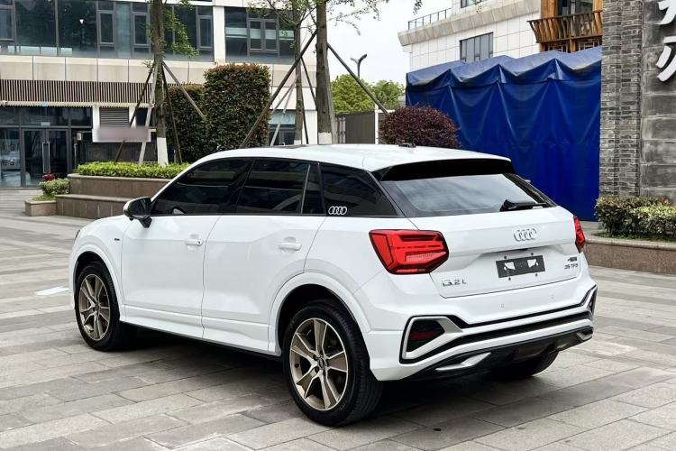 Used Audi Q2L 2023 35TFSI Fashion Dynamic Model Rear Left 45 Deg