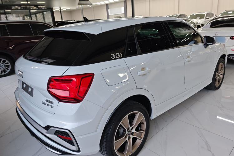 Used Audi Q2L 2023 35TFSI Fashion Dynamic Model Rear Right 45 Deg