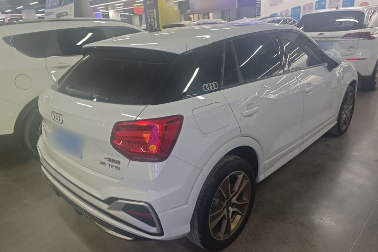Used Audi Q2L 2023 35TFSI Fashion Dynamic Model Rear Right 45 Deg
