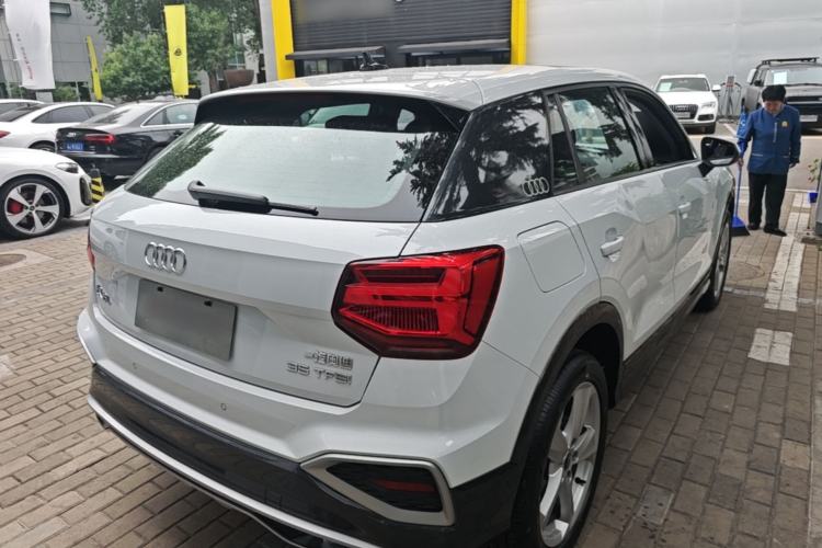Used Audi Q2L 2023 35TFSI Advanced Elegant Model Rear Right 45 Deg