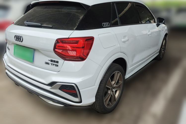 Used Audi Q2L 2023 35TFSI Fashion Dynamic Model Rear Right 45 Deg