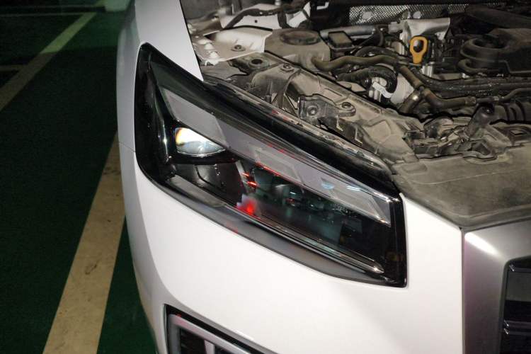 Used Audi Q2L 2023 35TFSI Fashion Dynamic Model Right Front Headlight