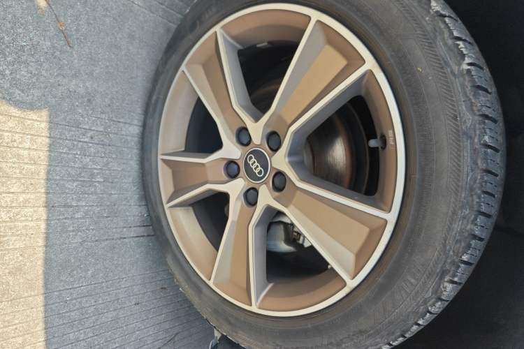 Used Audi Q2L 2023 35TFSI Fashion Dynamic Model Right Front Wheel Hub