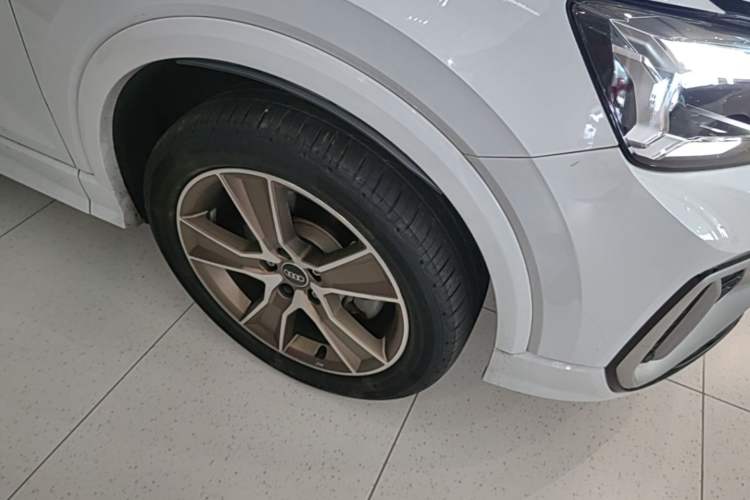 Used Audi Q2L 2023 35TFSI Fashion Dynamic Model Right Front Wheel Hub