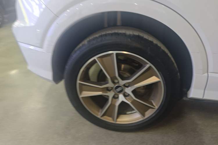Used Audi Q2L 2023 35TFSI Fashion Dynamic Model Right Rear Wheel Hub