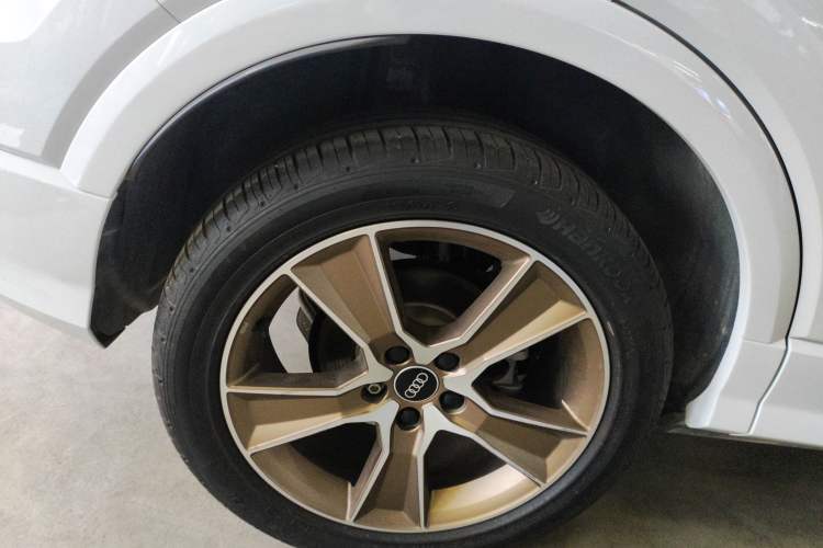 Used Audi Q2L 2023 35TFSI Fashion Dynamic Model Right Rear Wheel Hub